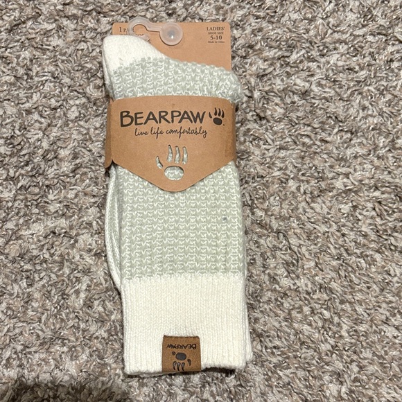 BearPaw Accessories - FREE in bundle NWT BearPaw Cream and Light Green Knit Crew Socks
